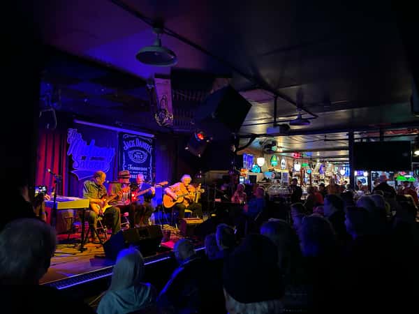 Pat Donohue & Friends