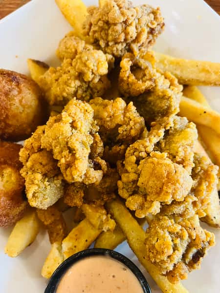 Louisiana Oyster Plate
