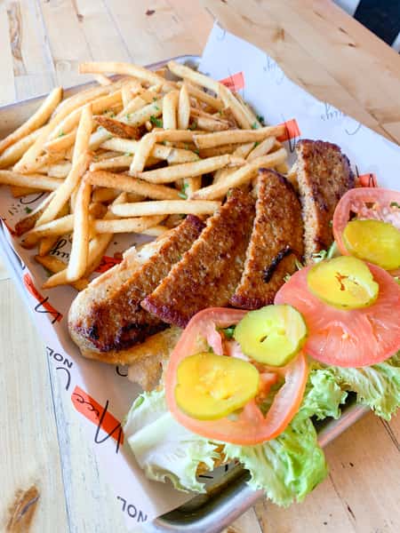 Hot Sausage Po' Boy