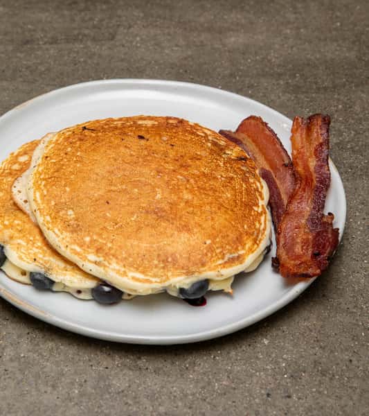 buttermilk & fresh corn pancakes & bacon