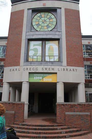 outside view of earl gregg skem library