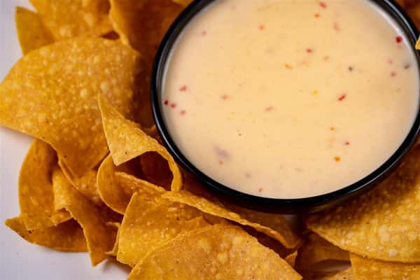 Queso and Chips