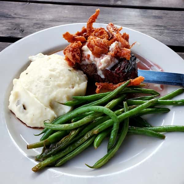 Signature steak with green beans