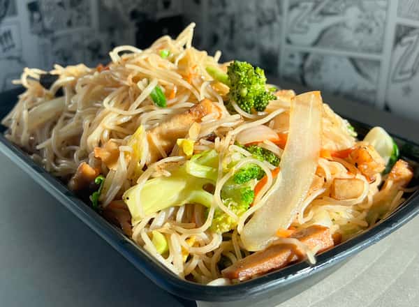buddhas noods noodle entree