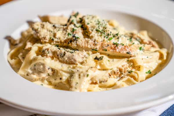 chicken alfredo