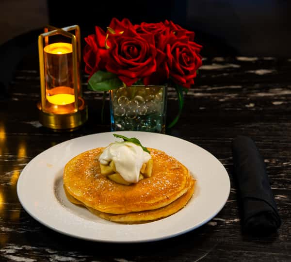2 Pieces Buttermilk Pancake Short Stack