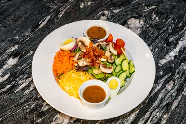 Timeless House Salad