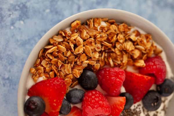 Yogurt & Granola