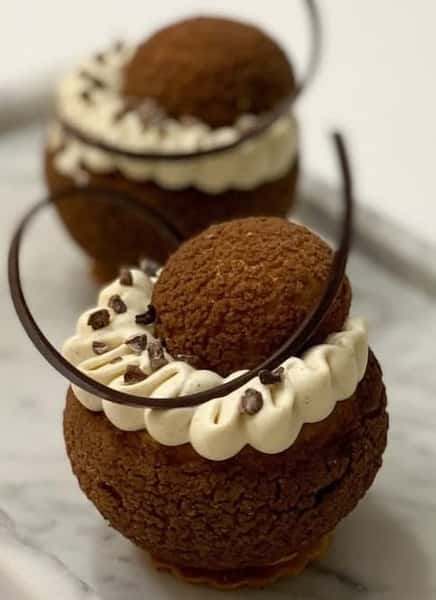 Tiramisu Cream Puff