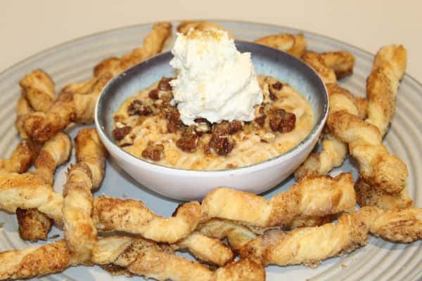 Pumpkin Cheesecake Dip