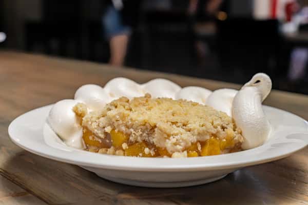 Peach Cobbler With Whipped Cream
