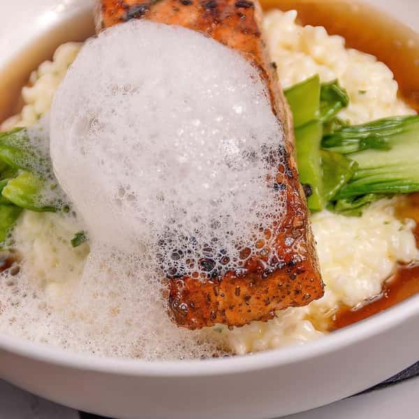 Flatiron Kitchen + Taphouse food