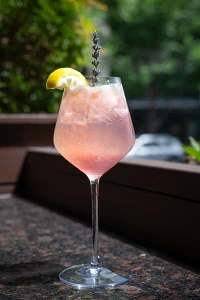 Lavender Lemon Spritz