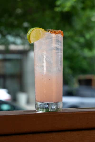 Fado Pink Paloma