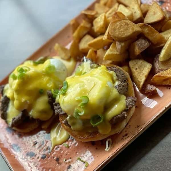 Steak And Eggs Benedict