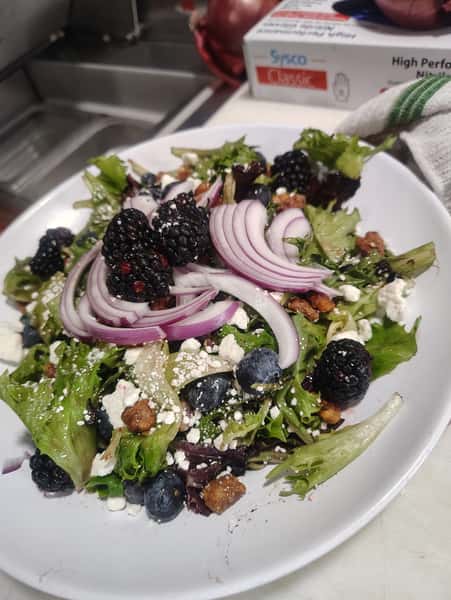 Black & Blue Berry Salad