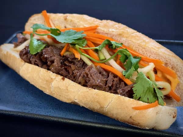Steak Banh Mi
