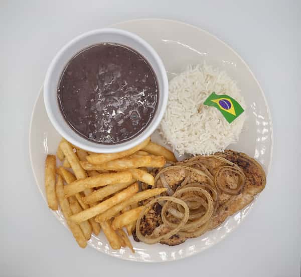 Frango Grelhado (grilled chicken) + juice or drink - Monday