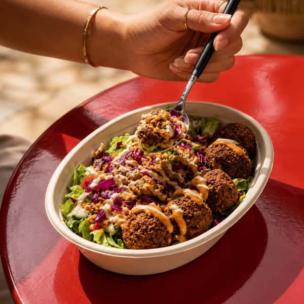 Wednesday falafel? Yeah. 😋
Try our NEW falafel — crispy, fresh & delicious! 🔥
🌯 Order now at andshawarma.co