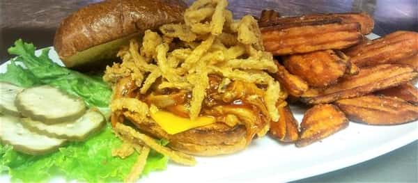 Pulled Pork BBQ Sandwich