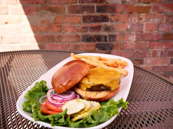 Rockslide Cheeseburger
