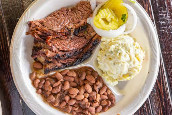 Dee_Willies_One_Meat_Plate_Brisket_Baked_Beans_Potato_Salad_6_17_2-212021-06-17 at 6.08.57 PM 7