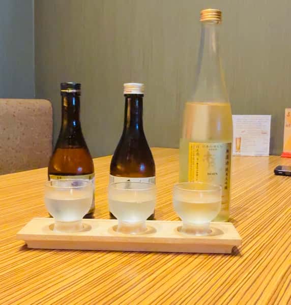 Sake Sampler "AKI"