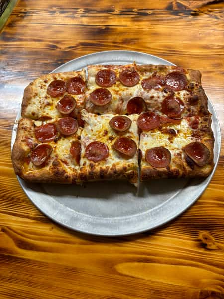 6- Slice Deep Dish Pizza