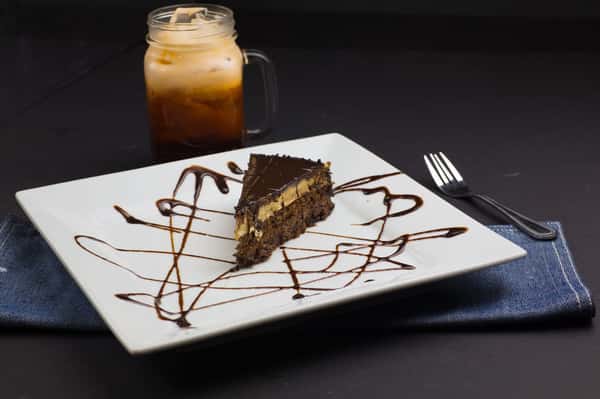 CHOCOLATE TEMPTATION CAKE