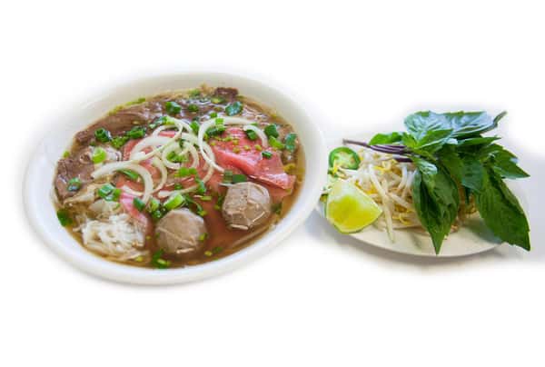 Rare Steak & Meatball Pho