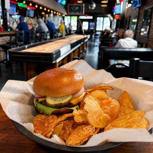 DT 1/4 lb Cheeseburger