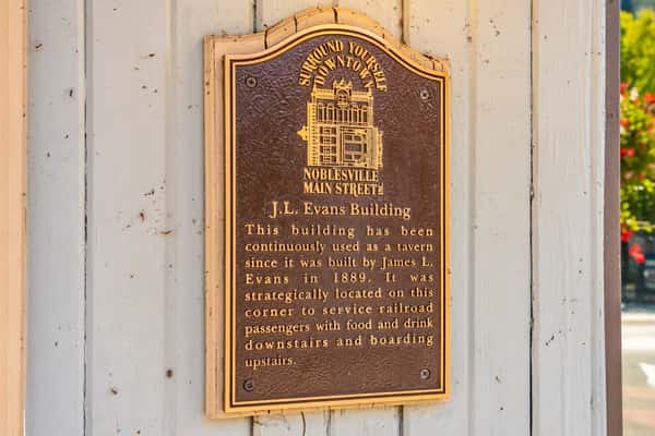 JL Evans Building plaque.