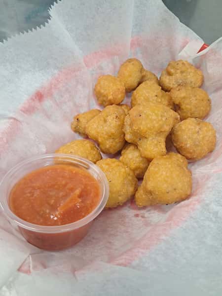 Breaded Mushrooms with Cocktail Sauce