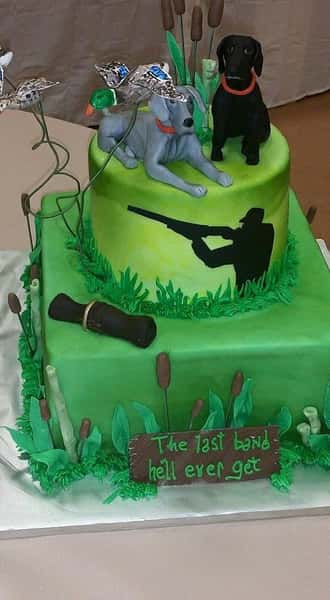 hunting theme party cake