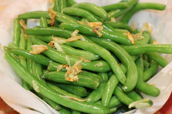 Green Beans Sauteed with Fresh Garlic