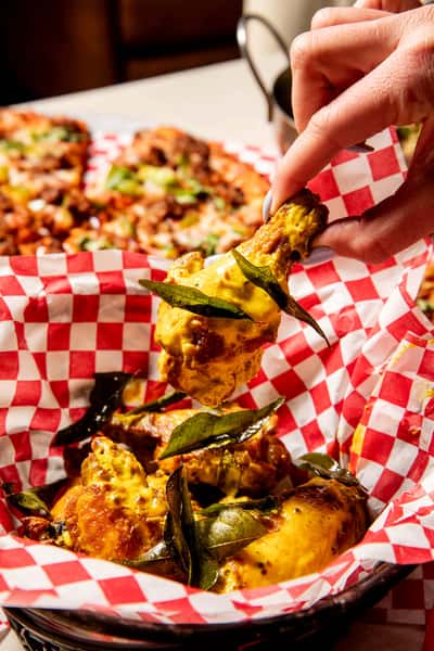 Honey Mustard Raita Tandoori Jumbo Wings (Halal)