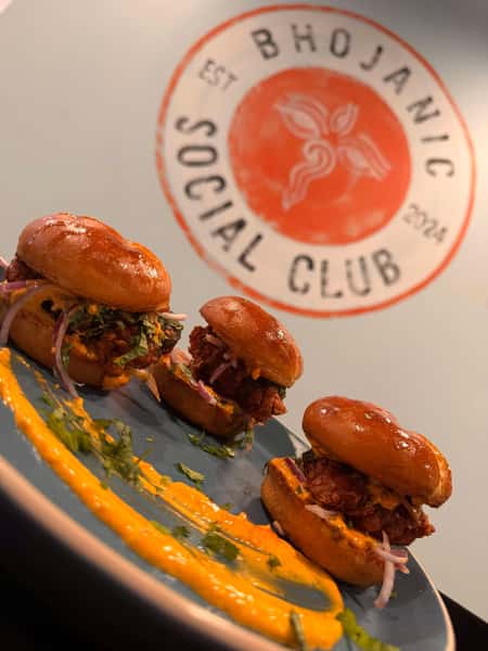 Kerala Fried Chicken Sliders (3 pcs)