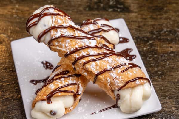 Cannolis