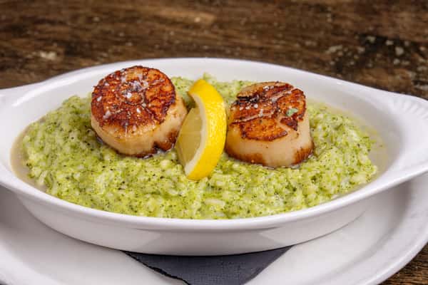 Jumbo seared scallops