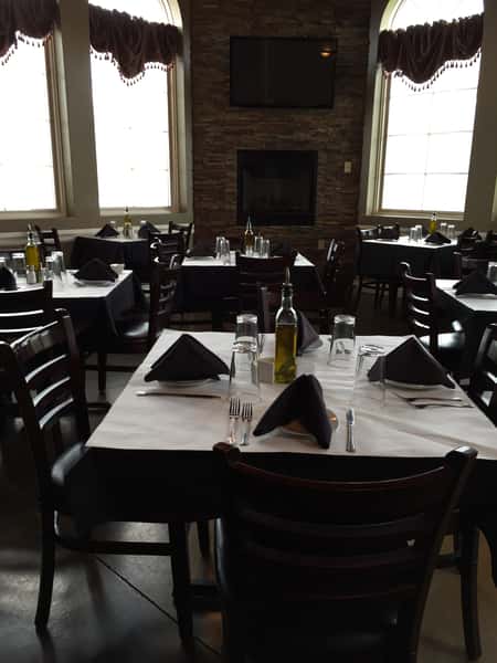 Hodgkins- Small Banquet Room