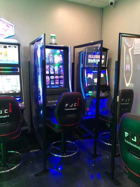 McHenry - Salerno's Inside Video Gaming Area
