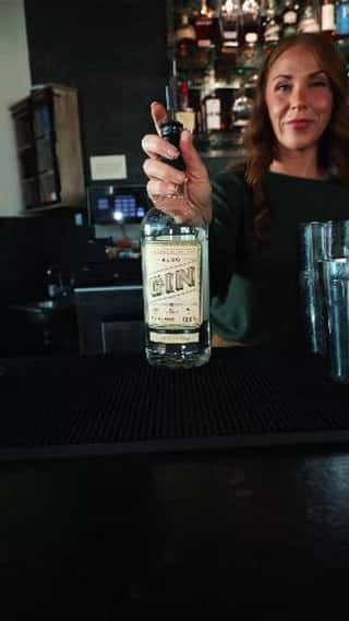 🍐🍸 SEASON OF THE PEAR 🍂

Fall flavors never tasted this good. ✨

Meet our Season of the Pear — a refreshing blend of gin, spiced pear liqueur, fresh lemon, and a touch of sweetness, finished with a splash of Sprite and garnished with a lemon wheel. 🍋

Smooth, crisp, and perfectly spiced for the season.

Whether it's date night or cocktails with friends, make your evening a little sweeter at **HYDE**. 🥂

📍 Richland, WA

#HydeRestaurant #SeasonOfThePear #FallCocktails #RichlandWA #TriCitiesWA #CocktailHour