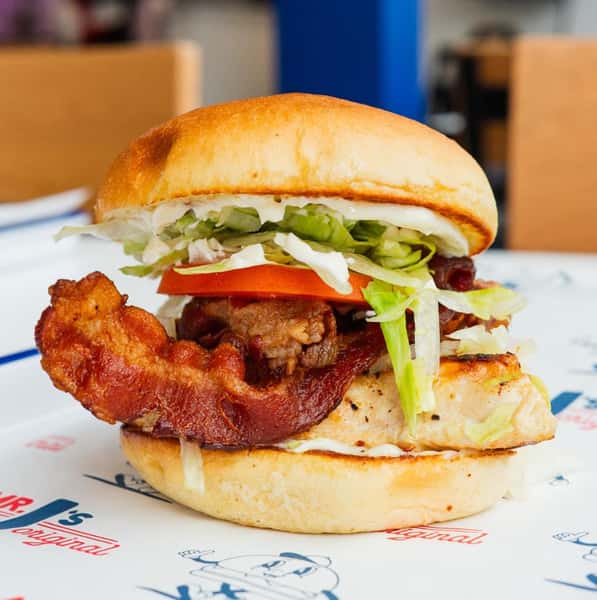 Grilled Chicken Club (Bacon, Lettuce, Tomato, Onion & Mayonnaise)