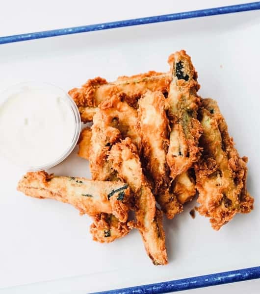 FRIED ZUCCHINI & DRINK