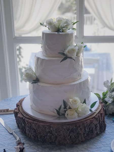 Rustic Spatula Texture with White Rose topper and Clusters