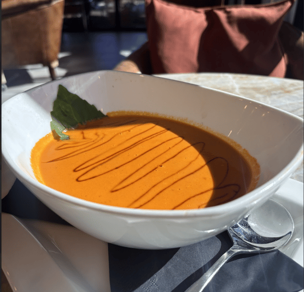 Italian Creamy Tomato Basil Soup Cup