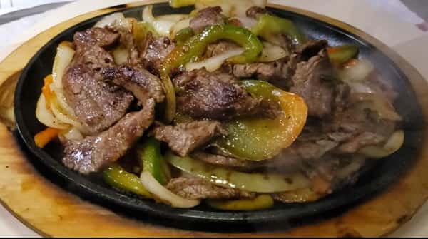 Fajitas De Res O Pollo
