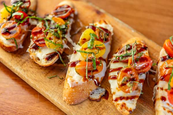HH Bruschetta & Bottle