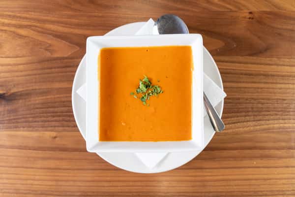 Creamy Tomato Basil Soup