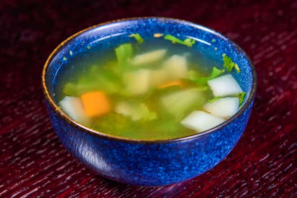Lemon Coriander Soup (V)